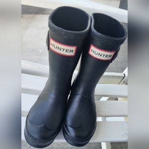 Hunter black boots girls size 11 with buckle